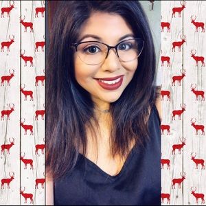 Meet Your Poser 🙋🏽‍♀️